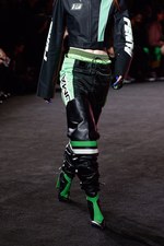 フェンティ プーマ バイ リアーナ 2018年春夏コレクション - サーフ×モータースポーツ｜写真84