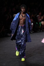 フェンティ プーマ バイ リアーナ 2018年春夏コレクション - サーフ×モータースポーツ｜写真21