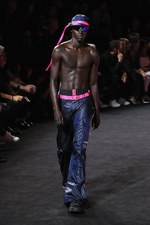 フェンティ プーマ バイ リアーナ 2018年春夏コレクション - サーフ×モータースポーツ｜写真29