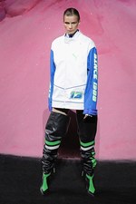 フェンティ プーマ バイ リアーナ 2018年春夏コレクション - サーフ×モータースポーツ｜写真34