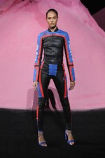 フェンティ プーマ バイ リアーナ 2018年春夏コレクション - サーフ×モータースポーツ｜写真36