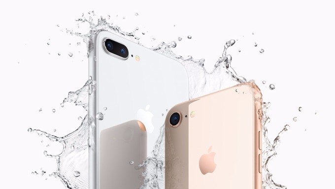 アップルが「iPhone 8 / 8 Plus」を発表 - ワイヤレス充電機能を新搭載｜写真14
