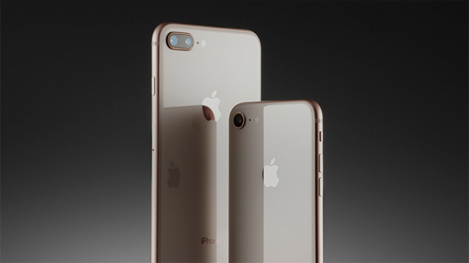 アップルが「iPhone 8 / 8 Plus」を発表 - ワイヤレス充電機能を新搭載｜写真2