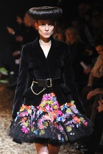 McQ 2012-13年秋冬コレクション - マックイーンのスピリットを継承したスペクタクルショー｜写真50