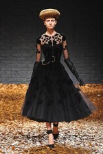 McQ 2012-13年秋冬コレクション - マックイーンのスピリットを継承したスペクタクルショー｜写真58
