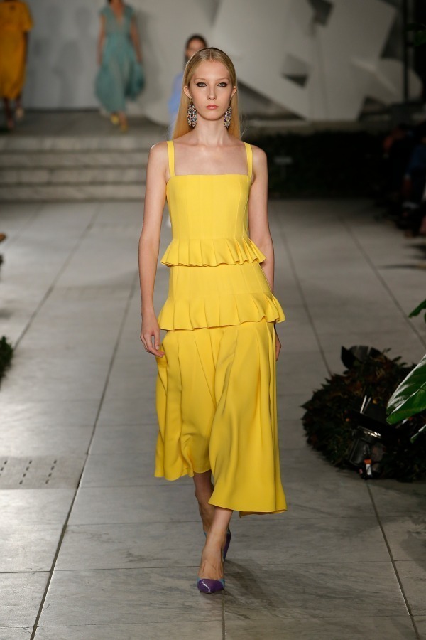キャロリーナ ヘレラ 2018年春夏<span>コレクション</span> - 写真13