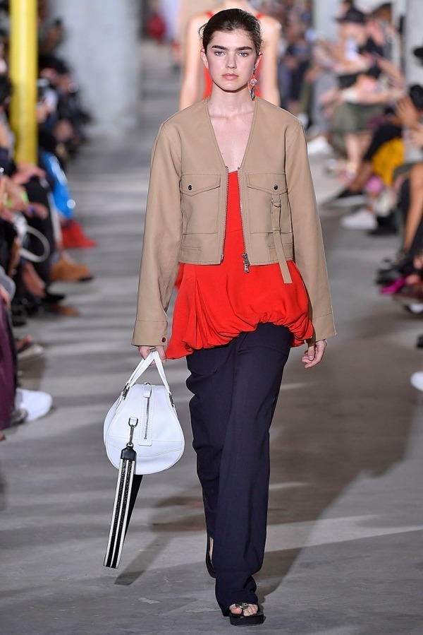 3.1 フィリップ リム(3.1 Phillip Lim) 2018年春夏ウィメンズコレクション  - 写真14