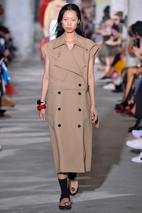 3.1 フィリップ リム(3.1 Phillip Lim) 2018年春夏ウィメンズコレクション  - 写真16