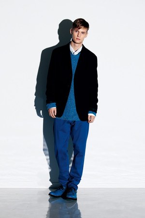 イッセイ ミヤケ メン(ISSEY MIYAKE MEN) から2012年春夏のコレクションブックが登場｜写真7