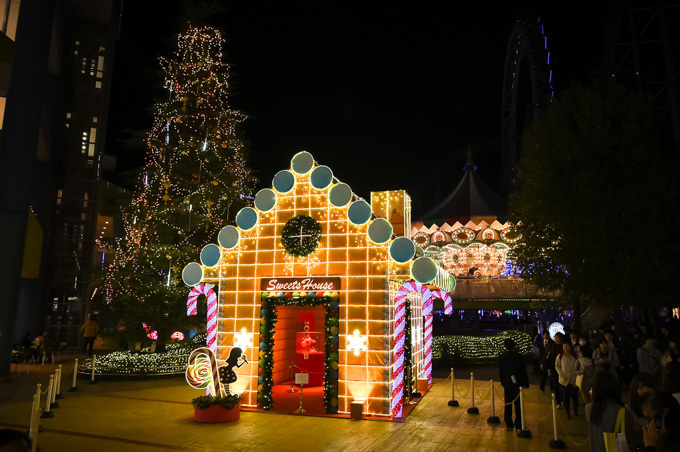 東京ドームシティ スイーツ がテーマの冬イルミネーション 輝くお菓子の家やマカロントンネル ファッションプレス