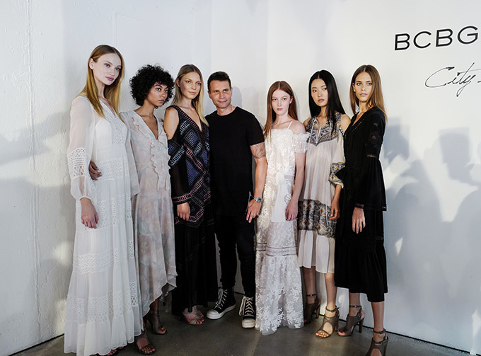 ビーシービージーマックスアズリア(BCBGMAXAZRIA) 2018年春ウィメンズコレクション  - 写真1