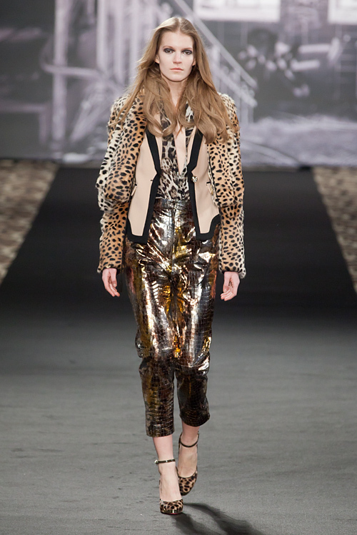 ジャスト カヴァリ(Just Cavalli) 2012-13年秋冬 ウィメンズ&メンズコレクション  - 写真51