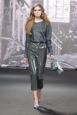 ジャストカヴァリ 2012-13年秋冬コレクション - ロックでエネルギッシュなカヴァリガール｜写真27