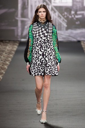 ジャスト カヴァリ(Just Cavalli) 2012-13年秋冬 ウィメンズ&メンズコレクション  - 写真9
