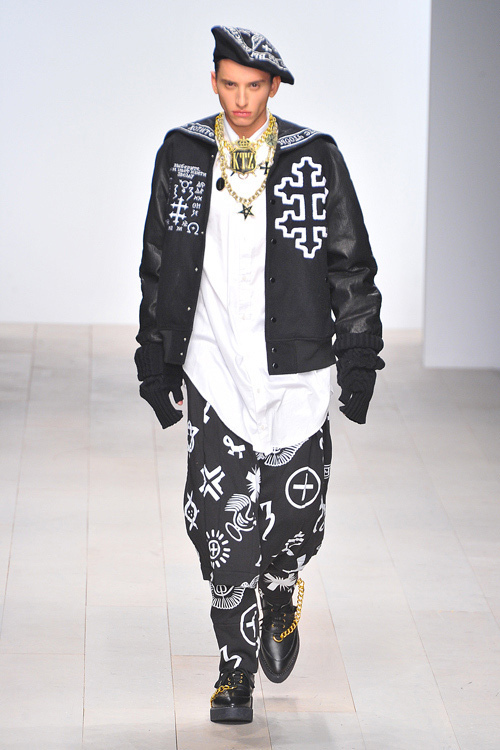 ケーティーゼット(KTZ) 2012-13年秋冬 ウィメンズ&メンズコレクション シルエット - 写真30