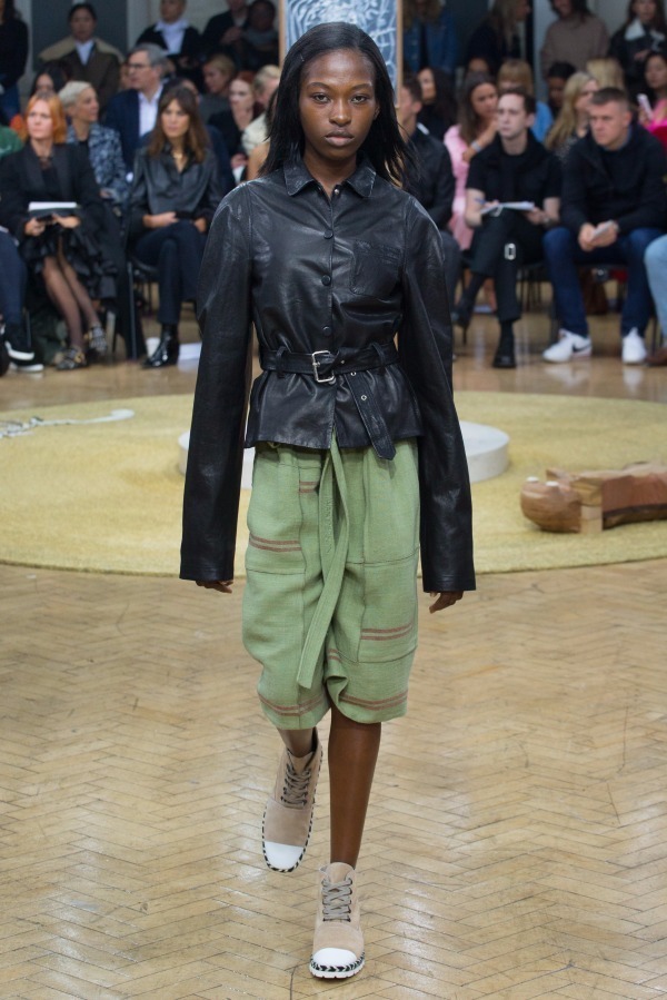 JW アンダーソン(JW Anderson) 2018年春夏ウィメンズコレクション  - 写真26