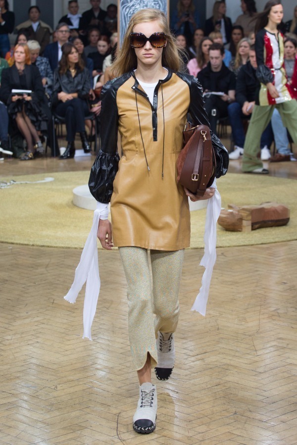 JW アンダーソン(JW Anderson) 2018年春夏ウィメンズコレクション  - 写真38