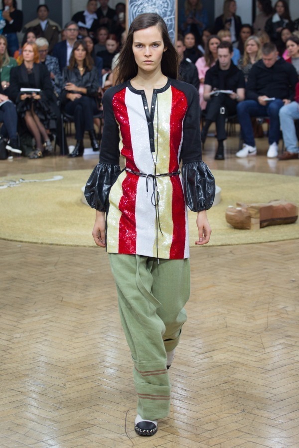 JW アンダーソン(JW Anderson) 2018年春夏ウィメンズコレクション  - 写真39