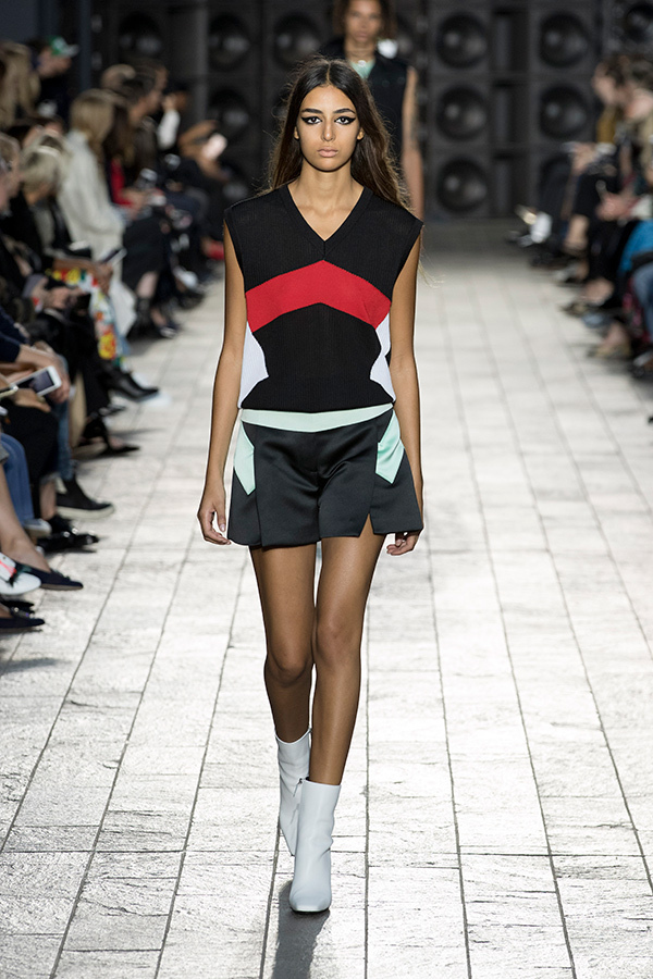 ヴェルサス ヴェルサーチェ 2018年春夏<span>コレクション</span> - 写真37