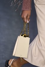 ヌメロ ヴェントゥーノ 2018年春夏コレクション - 矢の矛先は女性性の追及へ｜写真15