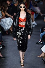 ヌメロ ヴェントゥーノ 2018年春夏コレクション - 矢の矛先は女性性の追及へ｜写真49