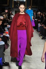 ロクサンダ イリンチック 2012-13年秋冬コレクション - エレガンスに包まれたスポーティースタイル｜写真19