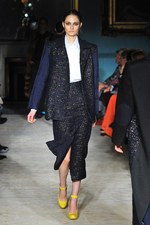 ロクサンダ イリンチック 2012-13年秋冬コレクション - エレガンスに包まれたスポーティースタイル｜写真24