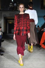 ロクサンダ イリンチック 2012-13年秋冬コレクション - エレガンスに包まれたスポーティースタイル｜写真30