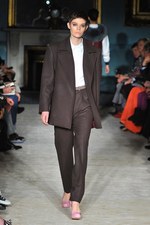 ロクサンダ イリンチック 2012-13年秋冬コレクション - エレガンスに包まれたスポーティースタイル｜写真32