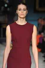 ロクサンダ イリンチック 2012-13年秋冬コレクション - エレガンスに包まれたスポーティースタイル｜写真37