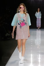 エンポリオ アルマーニ 2018年春夏コレクション - 幻想的な海の世界を自由に泳ぎ回る｜写真14