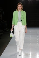 エンポリオ アルマーニ 2018年春夏コレクション - 幻想的な海の世界を自由に泳ぎ回る｜写真26