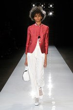 エンポリオ アルマーニ 2018年春夏コレクション - 幻想的な海の世界を自由に泳ぎ回る｜写真32