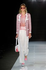 エンポリオ アルマーニ 2018年春夏コレクション - 幻想的な海の世界を自由に泳ぎ回る｜写真34