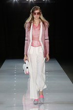 エンポリオ アルマーニ 2018年春夏コレクション - 幻想的な海の世界を自由に泳ぎ回る｜写真35