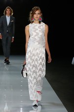 エンポリオ アルマーニ 2018年春夏コレクション - 幻想的な海の世界を自由に泳ぎ回る｜写真46