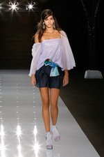 エンポリオ アルマーニ 2018年春夏コレクション - 幻想的な海の世界を自由に泳ぎ回る｜写真87