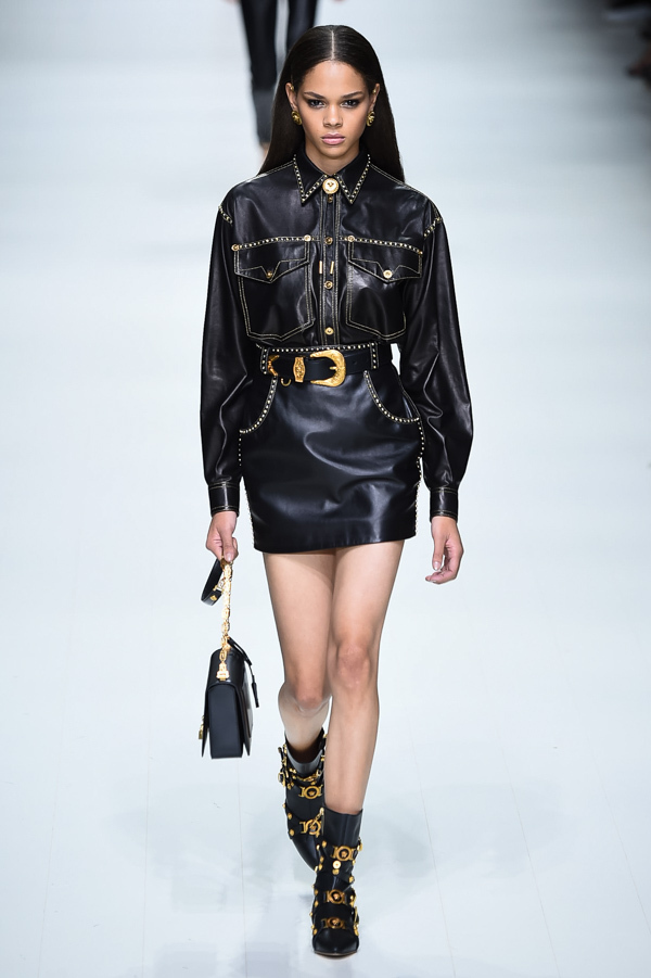 ヴェルサーチェ 2018年春夏<span>コレクション</span> - 写真11