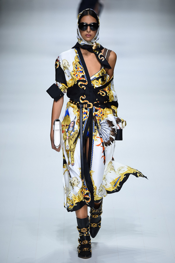 ヴェルサーチェ 2018年春夏<span>コレクション</span> - 写真24