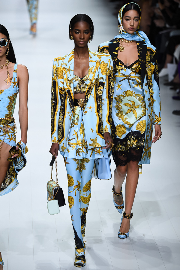 ヴェルサーチェ(VERSACE) 2018年春夏ウィメンズコレクション  - 写真42