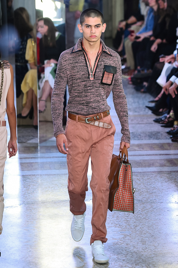 ボッテガ・ヴェネタ(BOTTEGA VENETA) 2018年春夏ウィメンズ&メンズコレクション シルエット - 写真22