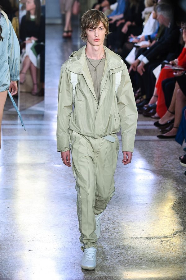 ボッテガ・ヴェネタ(BOTTEGA VENETA) 2018年春夏ウィメンズ&メンズコレクション シルエット - 写真32