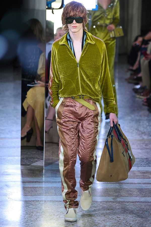 ボッテガ・ヴェネタ(BOTTEGA VENETA) 2018年春夏ウィメンズ&メンズコレクション シルエット - 写真65