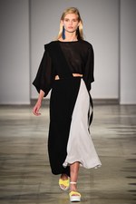 アンテプリマ 2018年春夏 - スズランのように可憐に、ハローキティも祝う25周年記念ショー｜写真3