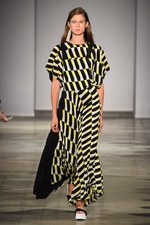 アンテプリマ 2018年春夏 - スズランのように可憐に、ハローキティも祝う25周年記念ショー｜写真8