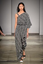 アンテプリマ 2018年春夏 - スズランのように可憐に、ハローキティも祝う25周年記念ショー｜写真15