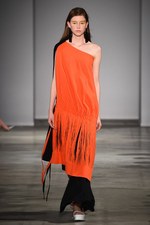 アンテプリマ 2018年春夏 - スズランのように可憐に、ハローキティも祝う25周年記念ショー｜写真18