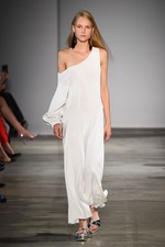 アンテプリマ 2018年春夏 - スズランのように可憐に、ハローキティも祝う25周年記念ショー｜写真20