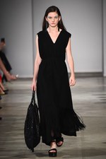 アンテプリマ 2018年春夏 - スズランのように可憐に、ハローキティも祝う25周年記念ショー｜写真41