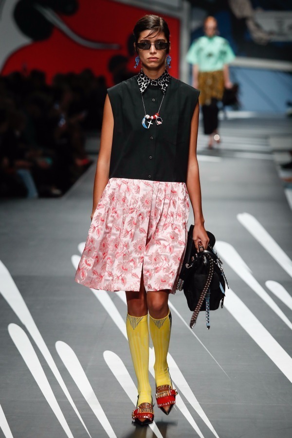 プラダ(PRADA) 2018年春夏ウィメンズコレクション  - 写真27